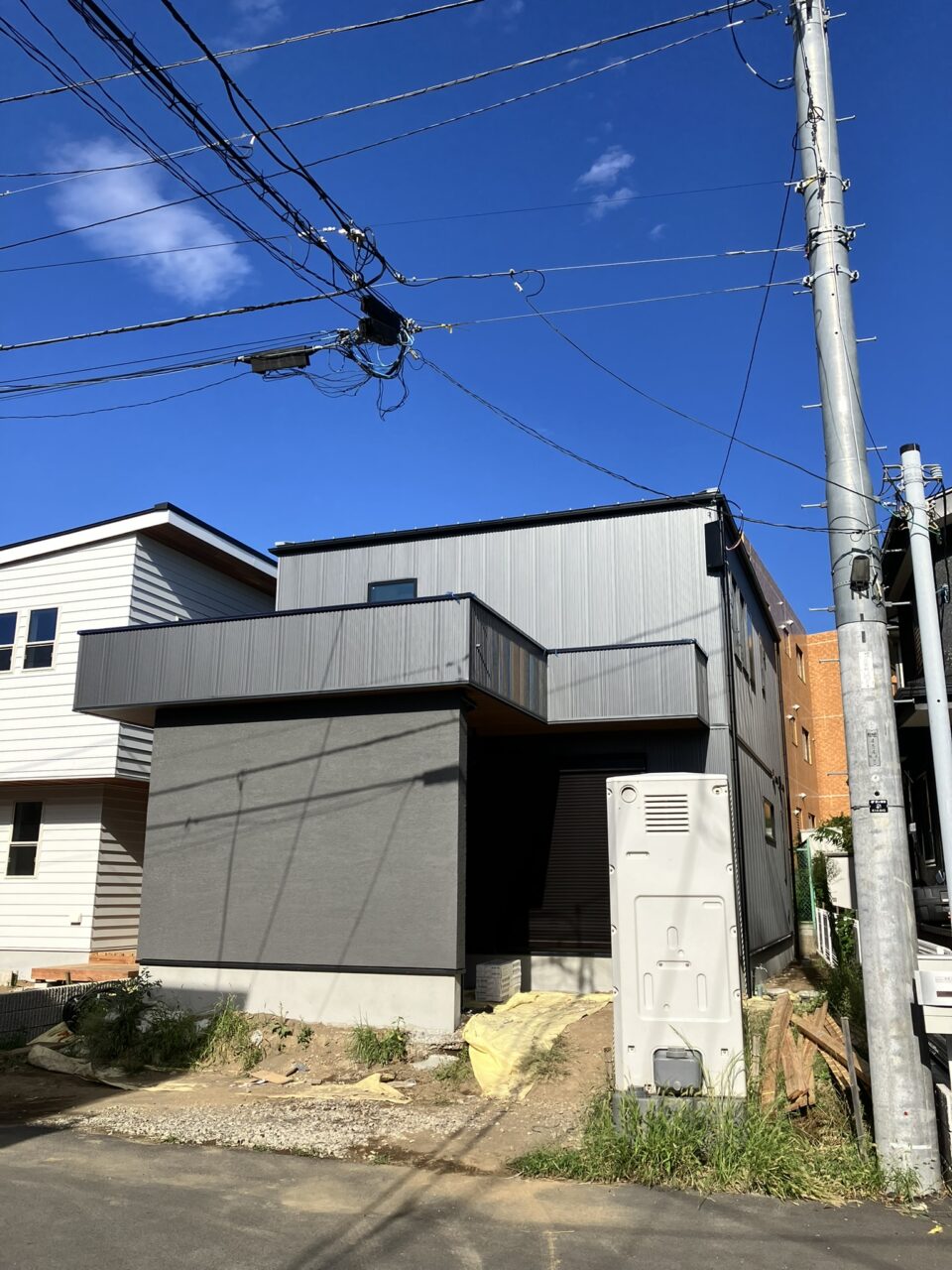 茅ヶ崎市S様邸 足場が外れました✨
